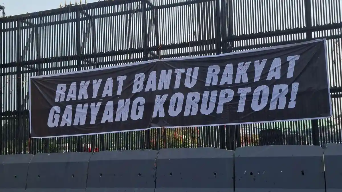 Demo 27 Agustus di DPR Bawa Beragam Aspirasi, dari RUU Perampasan Aset hingga Harga Pangan